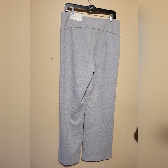 Ann Taylor the Full length wide leg knit pants size 10. - Picture 2 of 10